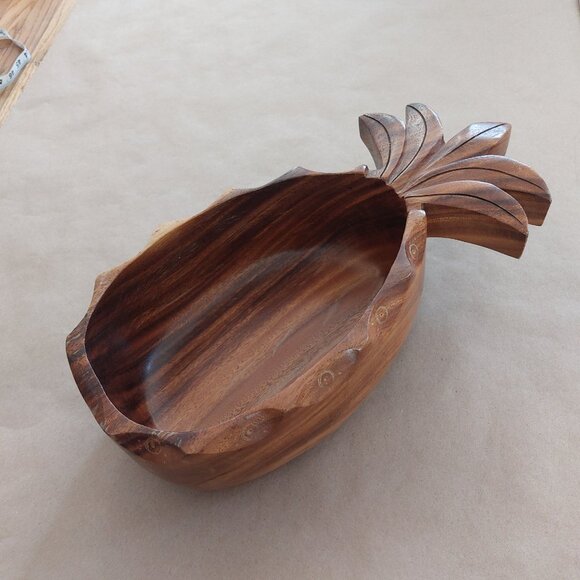 Hand-carved Large Vintage Pineapple Bowl Monkey Pod Wood Hawaii - Picture 5 of 8